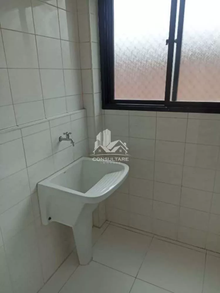 Apartamento à venda com 3 quartos, 113m² - Foto 13