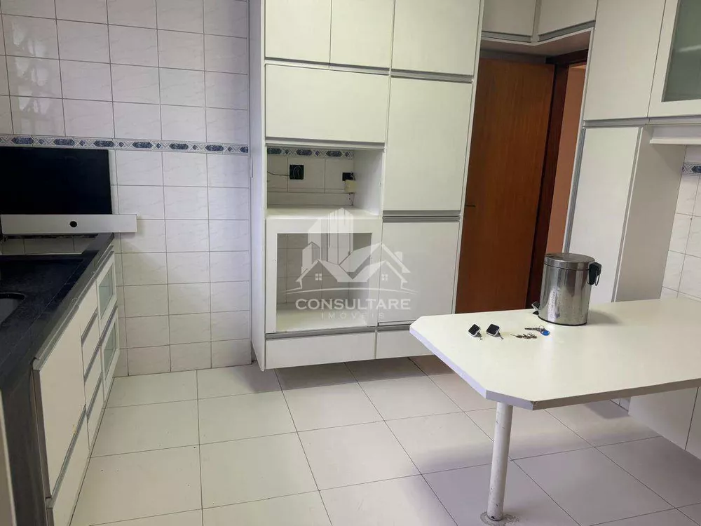 Apartamento à venda com 3 quartos, 113m² - Foto 9