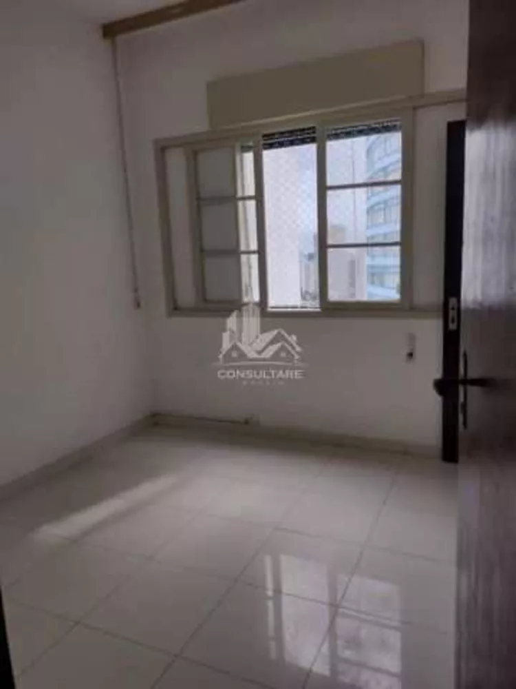 Apartamento à venda com 3 quartos, 111m² - Foto 4