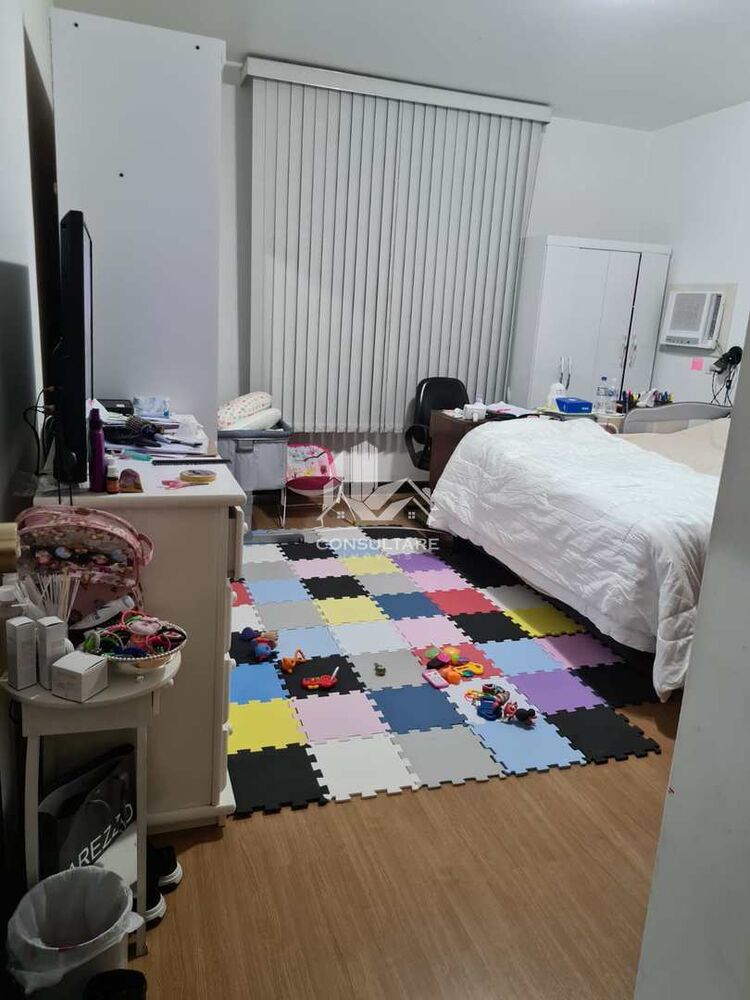 Casa, 4 quartos, 285 m² - Foto 1