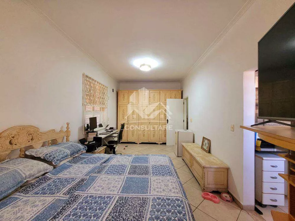 Casa à venda com 3 quartos, 267m² - Foto 4