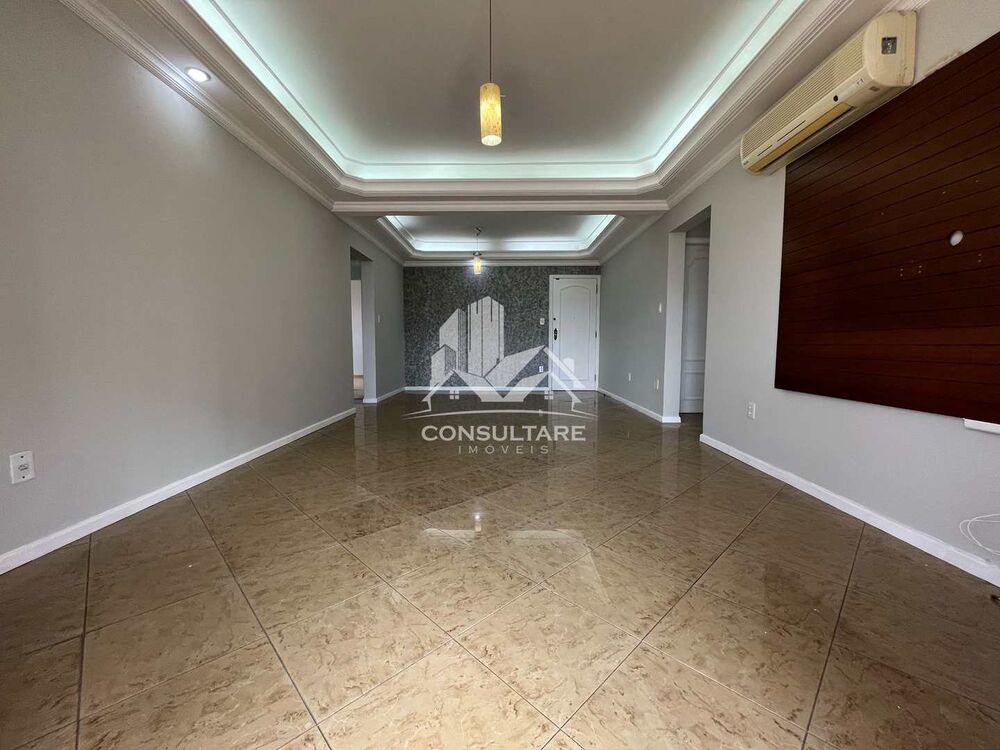 Apartamento à venda com 3 quartos, 174m² - Foto 3