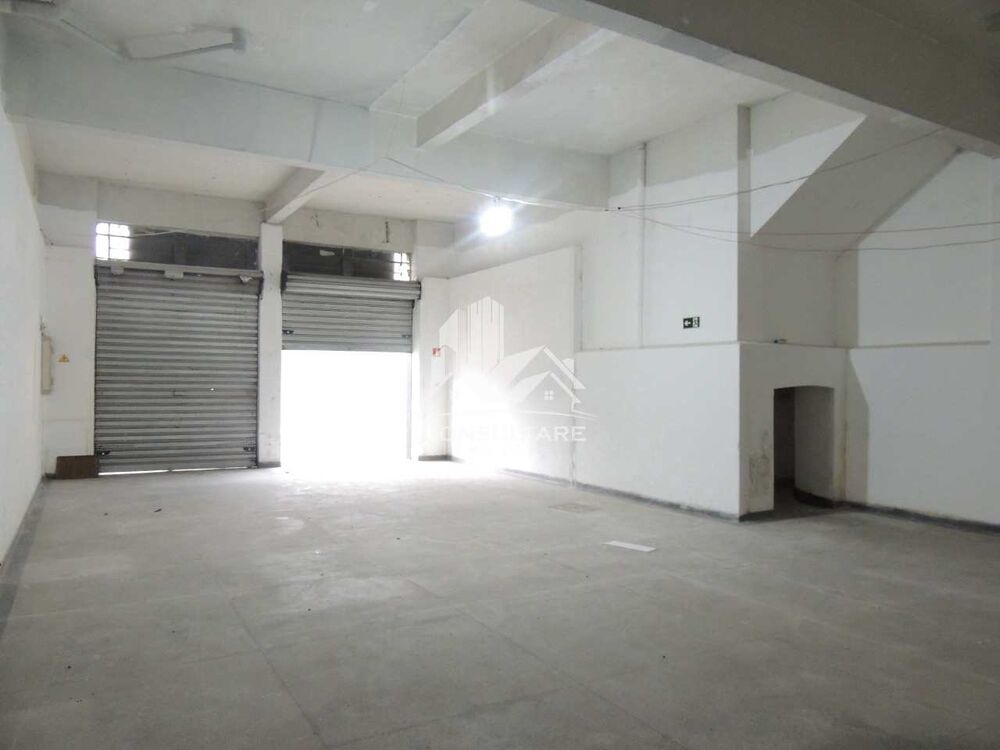 Depósito-Galpão-Armazém para alugar, 340m² - Foto 4
