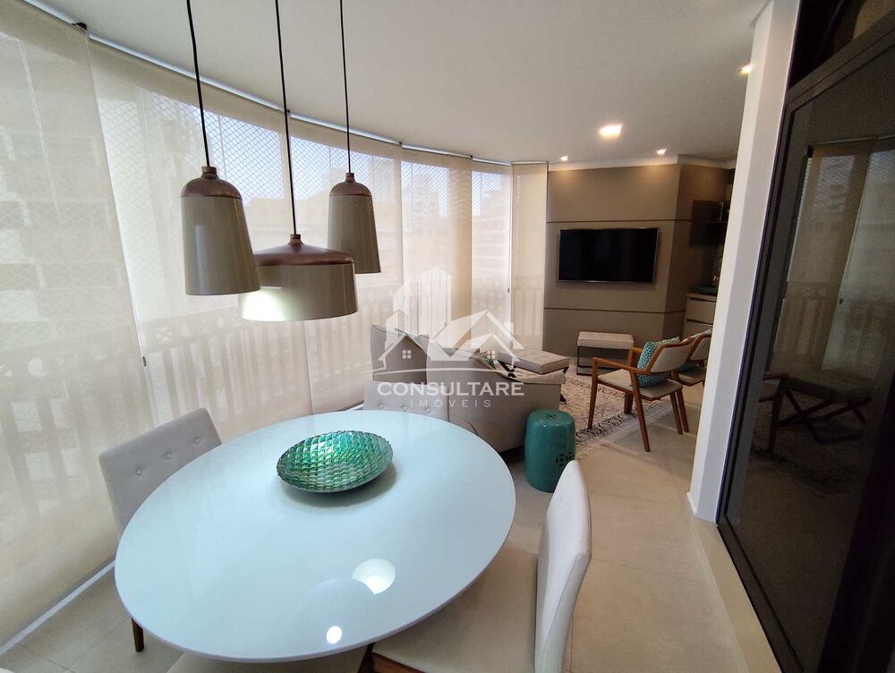 Apartamento, 4 quartos, 209 m² - Foto 1