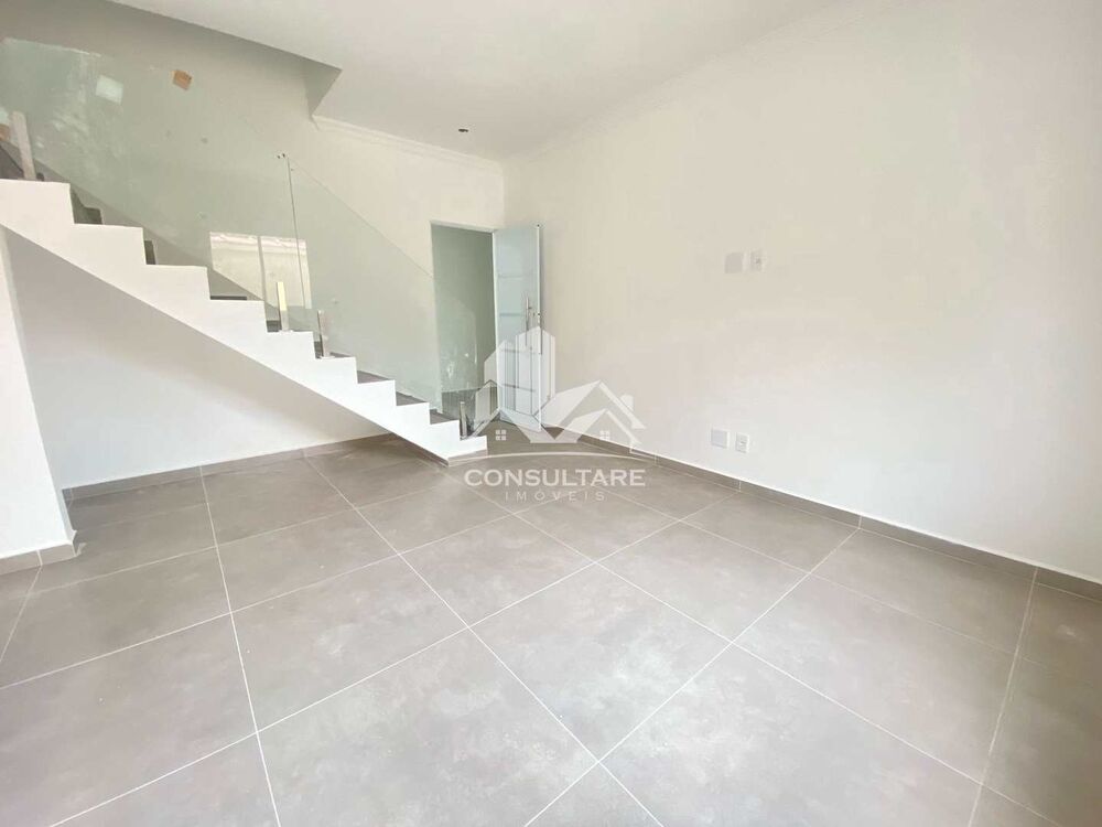 Casa à venda com 2 quartos, 98m² - Foto 1