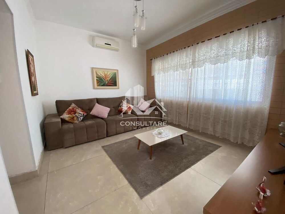 Casa, 2 quartos, 196 m² - Foto 1