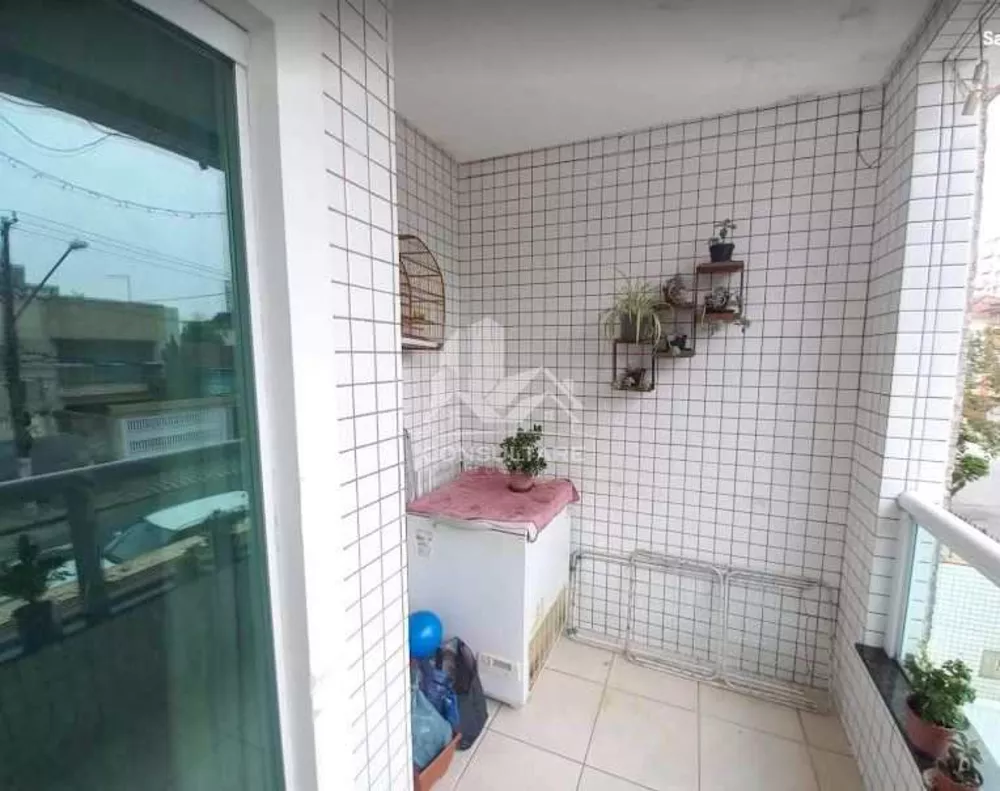 Casa à venda com 3 quartos, 100m² - Foto 7