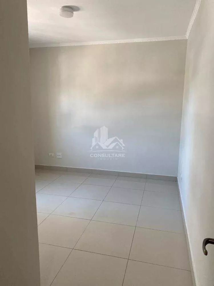 Apartamento à venda com 2 quartos, 67m² - Foto 4