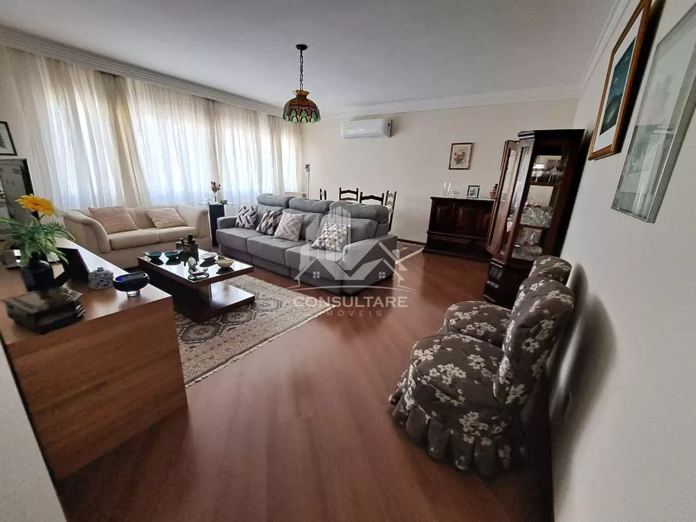 Apartamento à venda com 3 quartos, 183m² - Foto 4