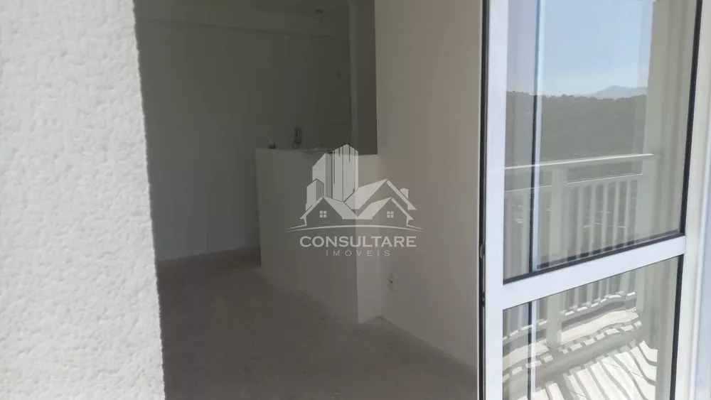 Apartamento à venda com 3 quartos, 65m² - Foto 3