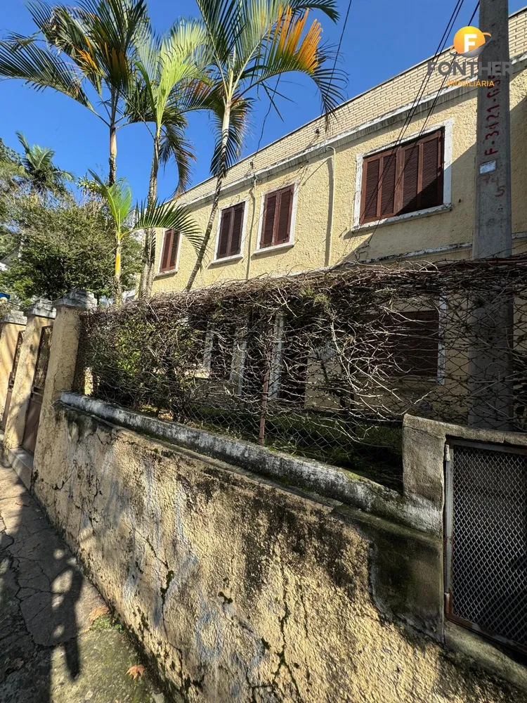 Casa, 3 quartos, 305 m² - Foto 2