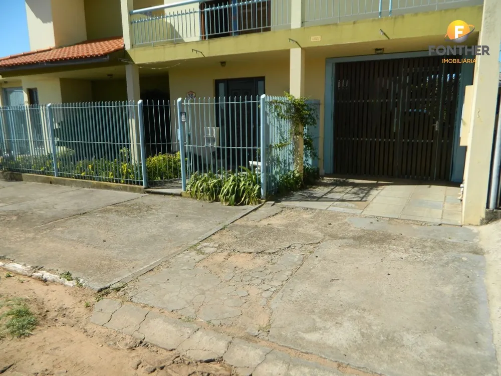 Casa, 3 quartos, 182 m² - Foto 1
