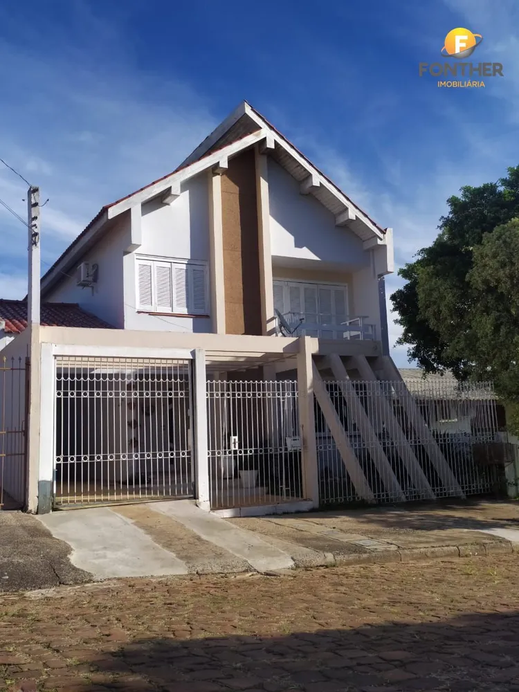 Casa, 3 quartos, 207 m² - Foto 1