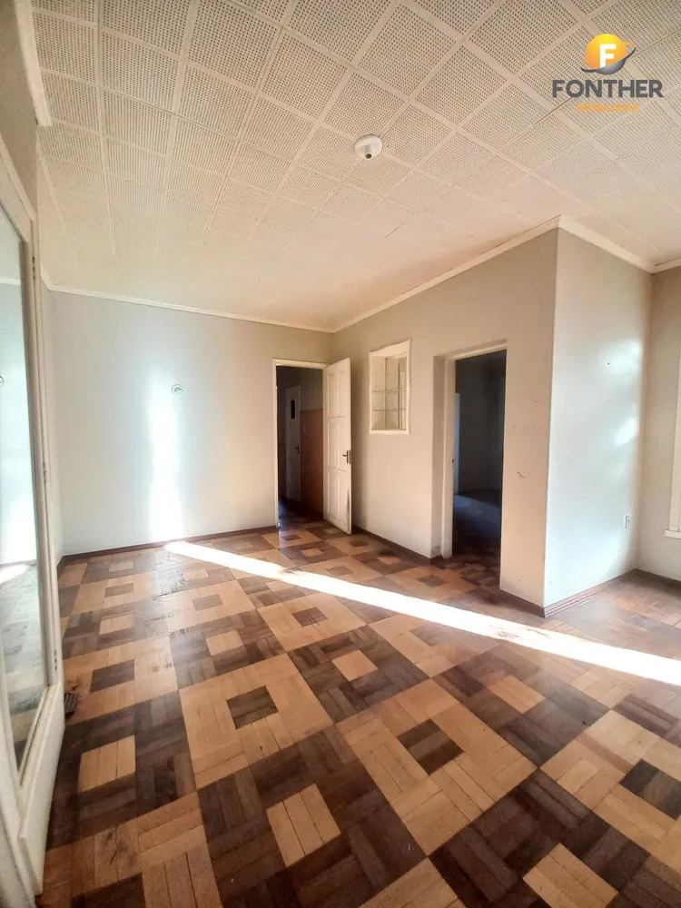 Casa, 3 quartos, 295 m² - Foto 1