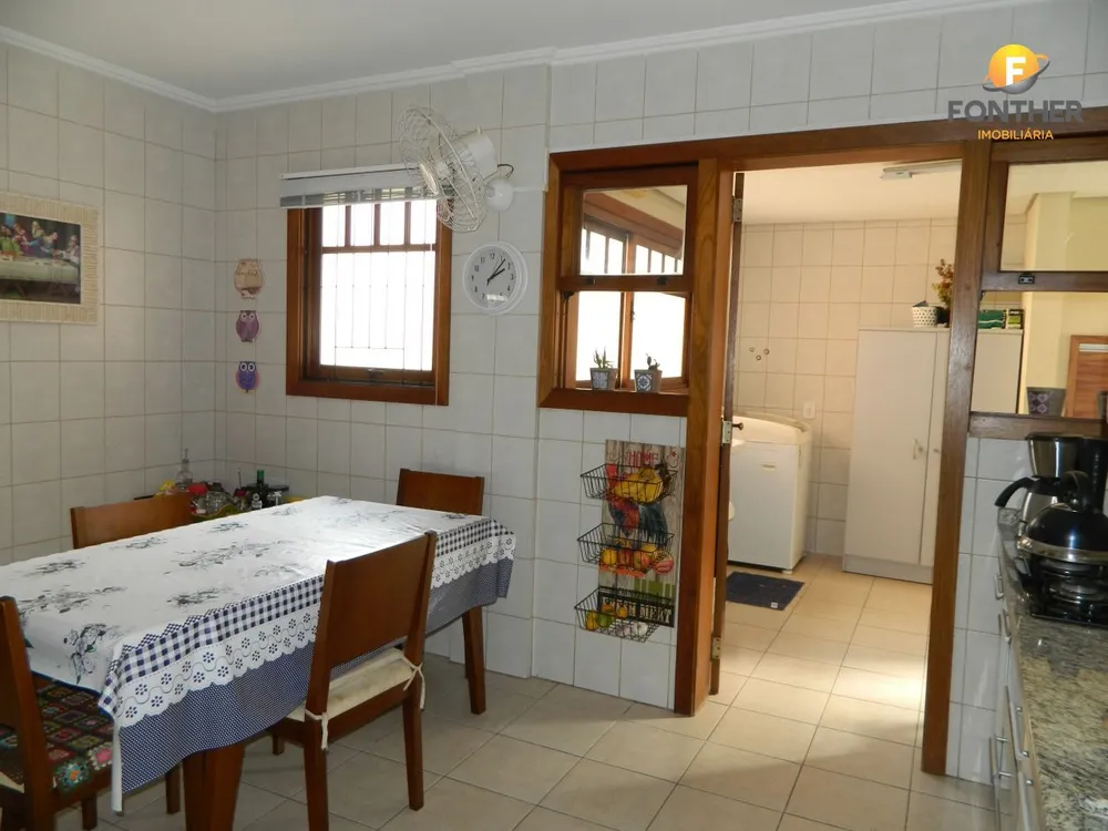 Apartamento, 3 quartos, 162 m² - Foto 2