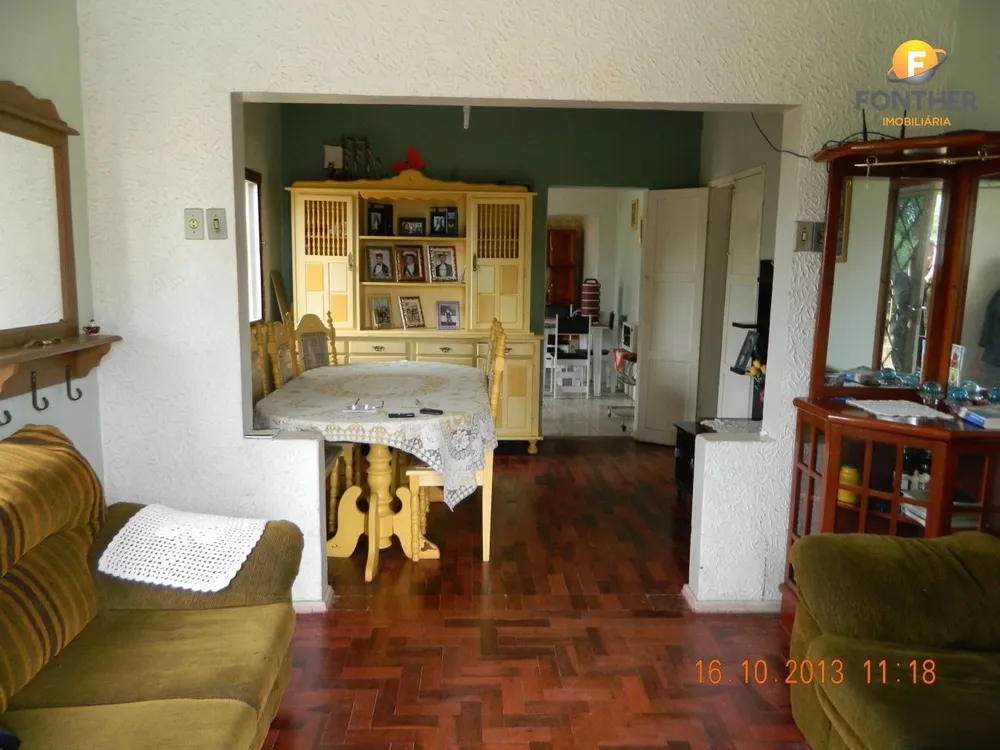 Casa, 3 quartos, 133 m² - Foto 2