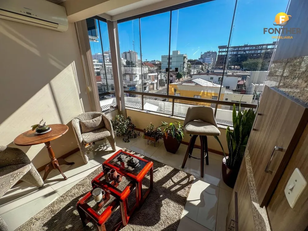 Apartamento, 3 quartos, 111 m² - Foto 2