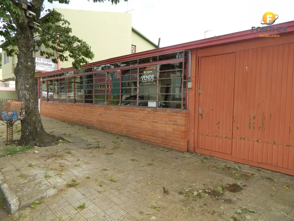 Casa, 4 quartos, 278 m² - Foto 1