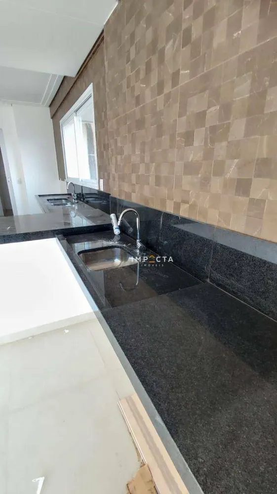 Apartamento, 3 quartos, 125 m² - Foto 2