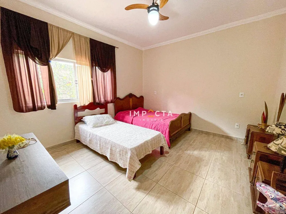 Chácara, 4 quartos, 6540 m² - Foto 5