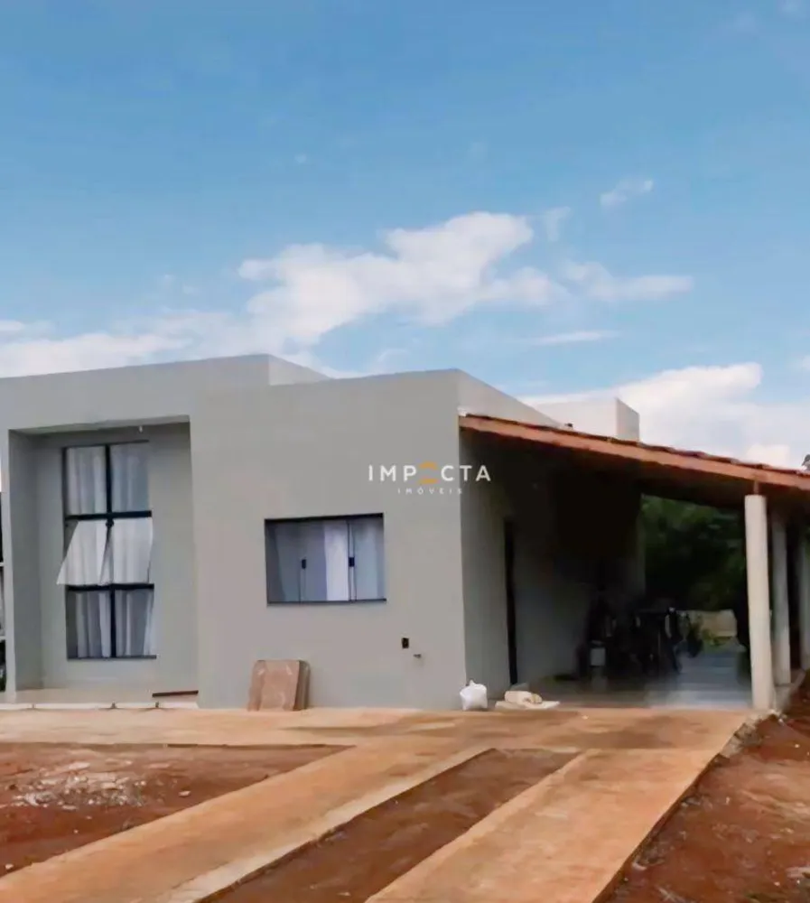 Chácara, 3 quartos, 1000 m² - Foto 1