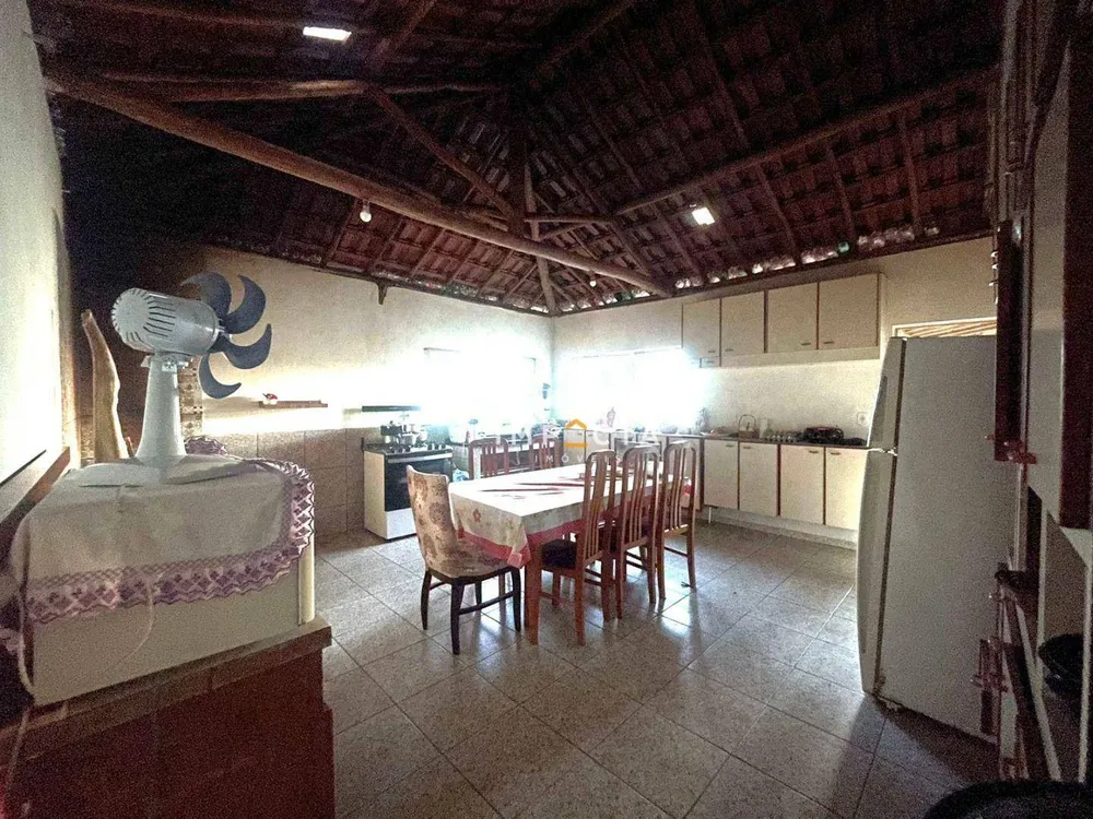 Chácara, 3 quartos, 2200 m² - Foto 4