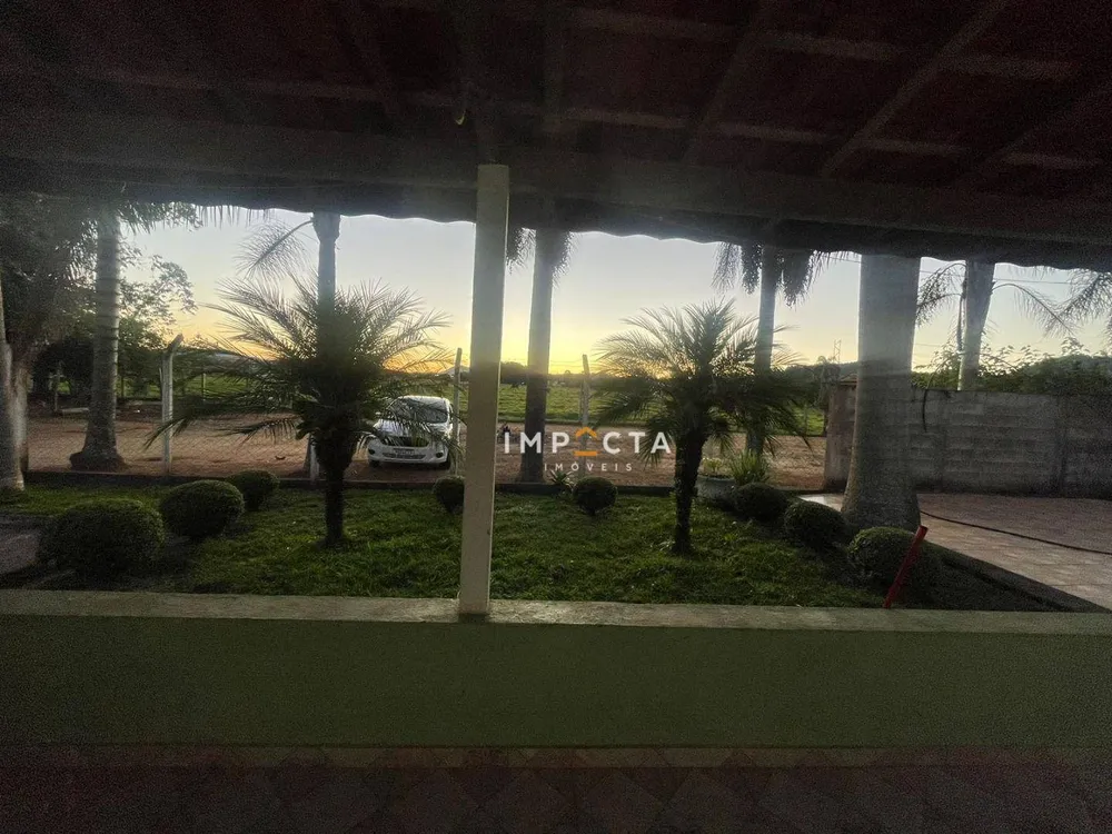 Chácara, 3 quartos, 2200 m² - Foto 8