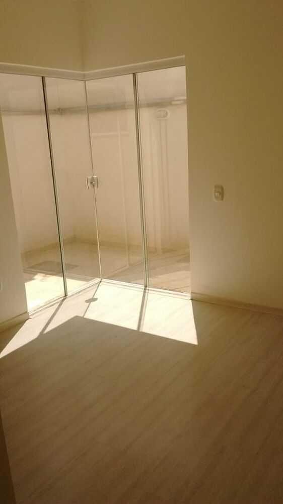 Apartamento à venda com 2 quartos, 67m² - Foto 5