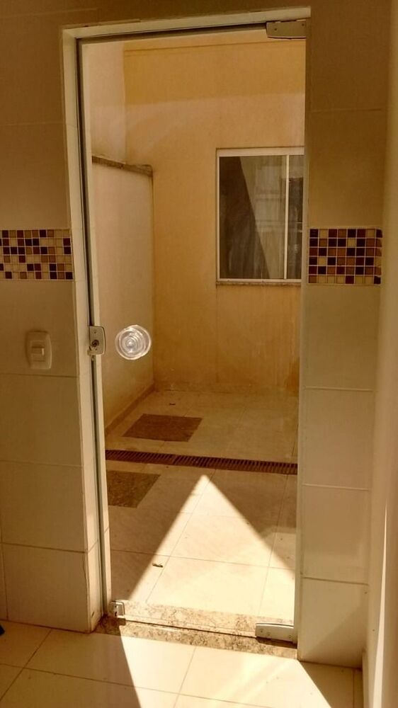 Apartamento à venda com 2 quartos, 67m² - Foto 2