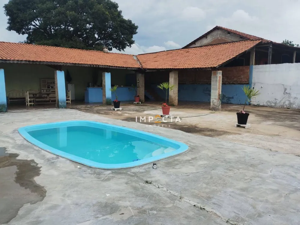 Chácara, 2 quartos, 900 m² - Foto 1