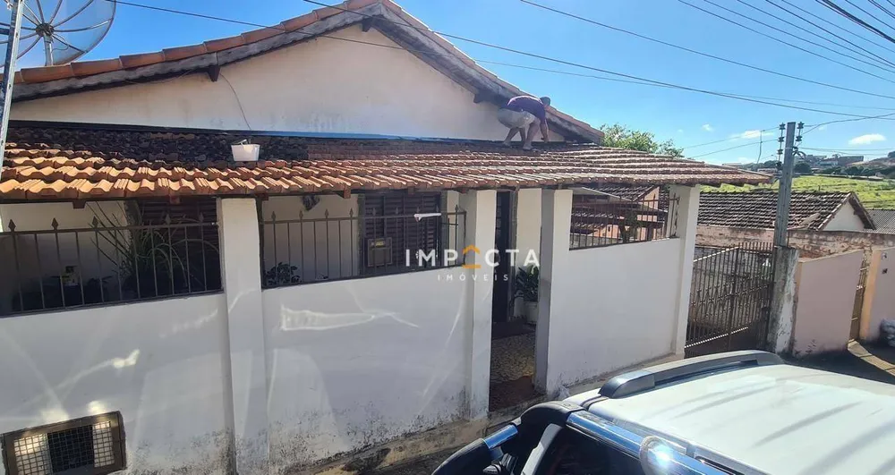 Casa, 5 quartos, 250 m² - Foto 1