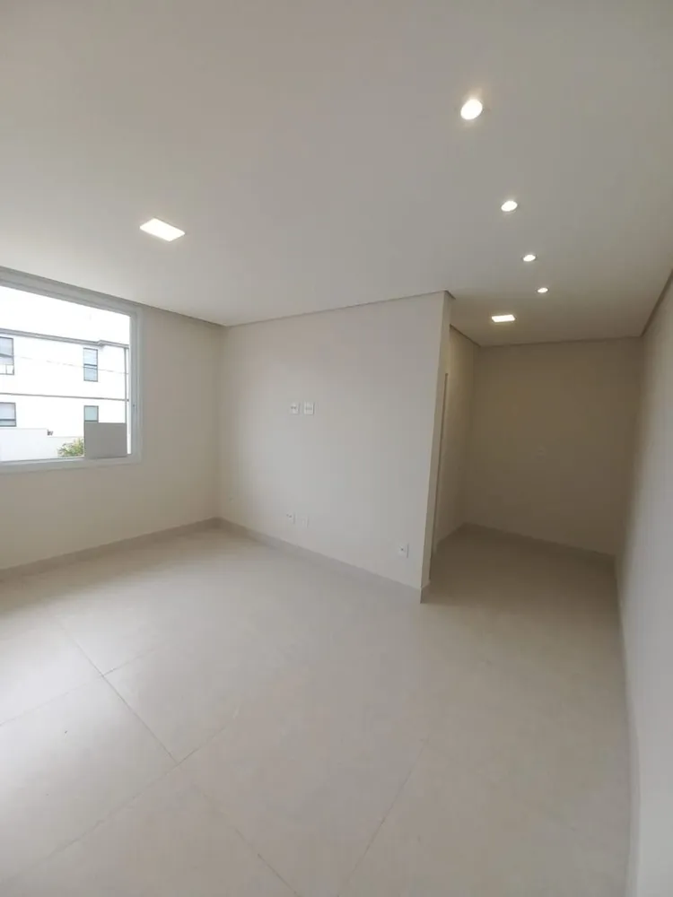 Casa, 4 quartos, 326 m² - Foto 3