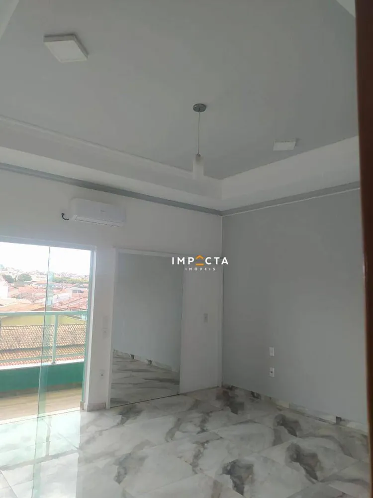 Casa, 3 quartos, 320 m² - Foto 3