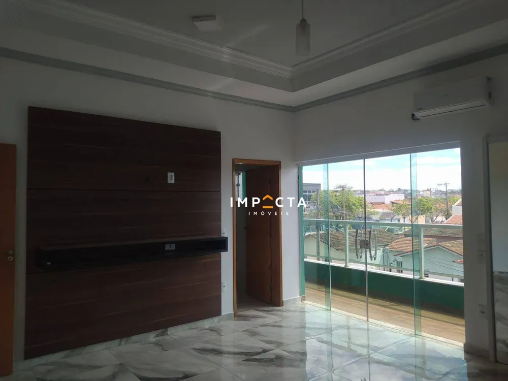 Casa, 3 quartos, 320 m² - Foto 4