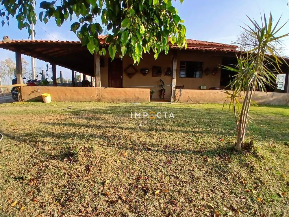 Chácara, 3 quartos, 5000 m² - Foto 1