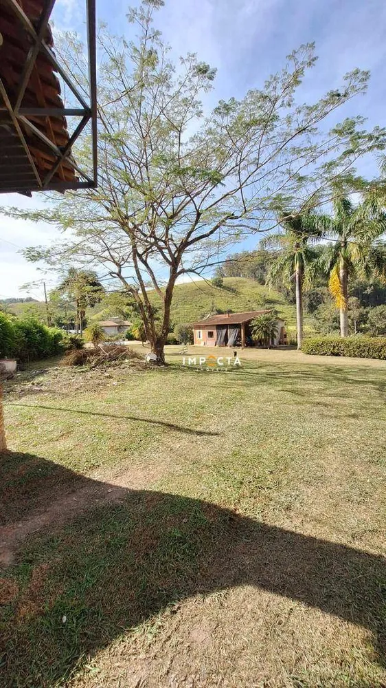 Chácara, 2 quartos, 2890 m² - Foto 2