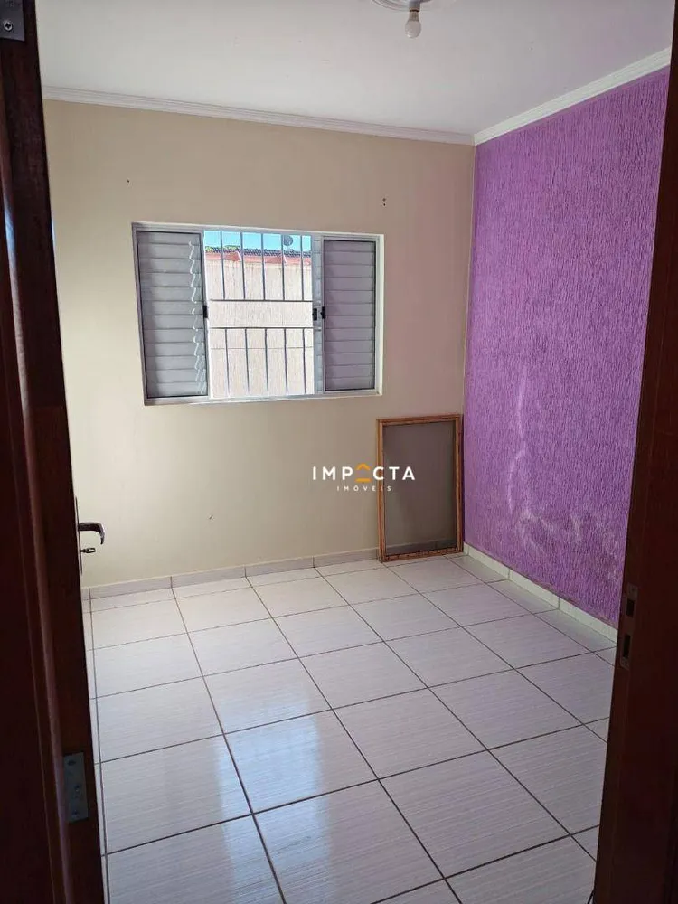 Casa, 3 quartos, 141 m² - Foto 2