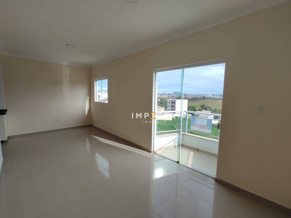 Apartamento à venda com 2 quartos, 75m² - Foto 1