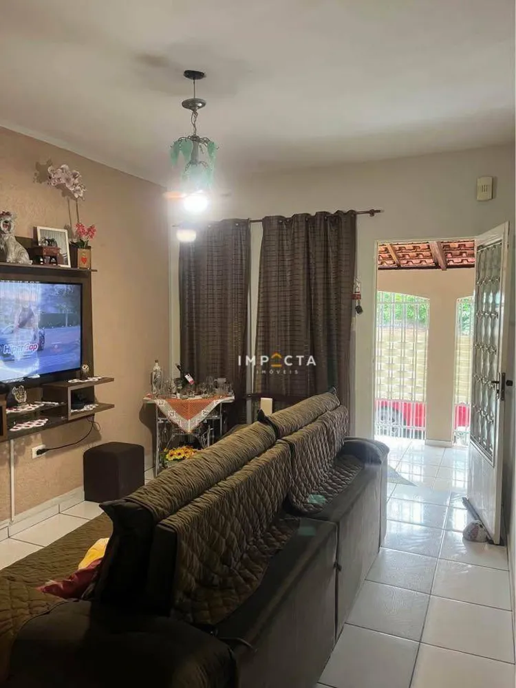 Casa, 3 quartos, 200 m² - Foto 1