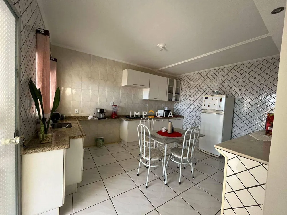 Casa, 3 quartos, 200 m² - Foto 5