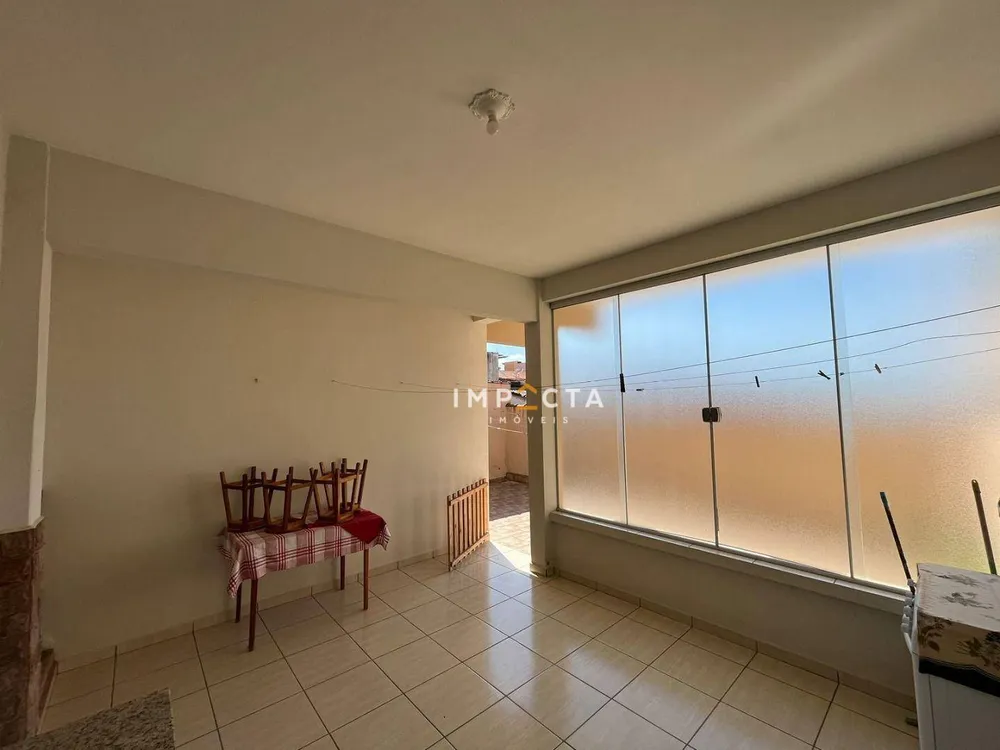 Casa, 3 quartos, 200 m² - Foto 7