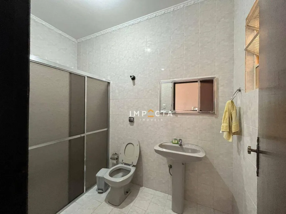 Casa, 3 quartos, 200 m² - Foto 9