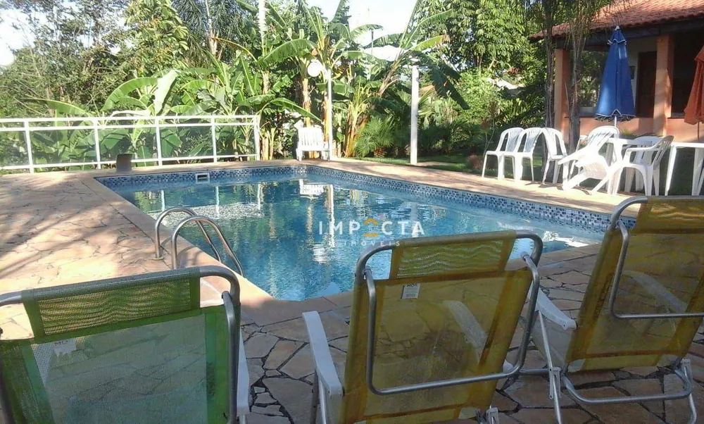 Chácara, 3 quartos, 2000 m² - Foto 1