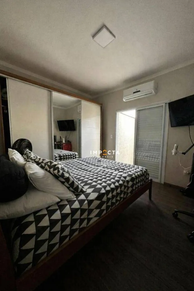 Casa, 3 quartos, 200 m² - Foto 11