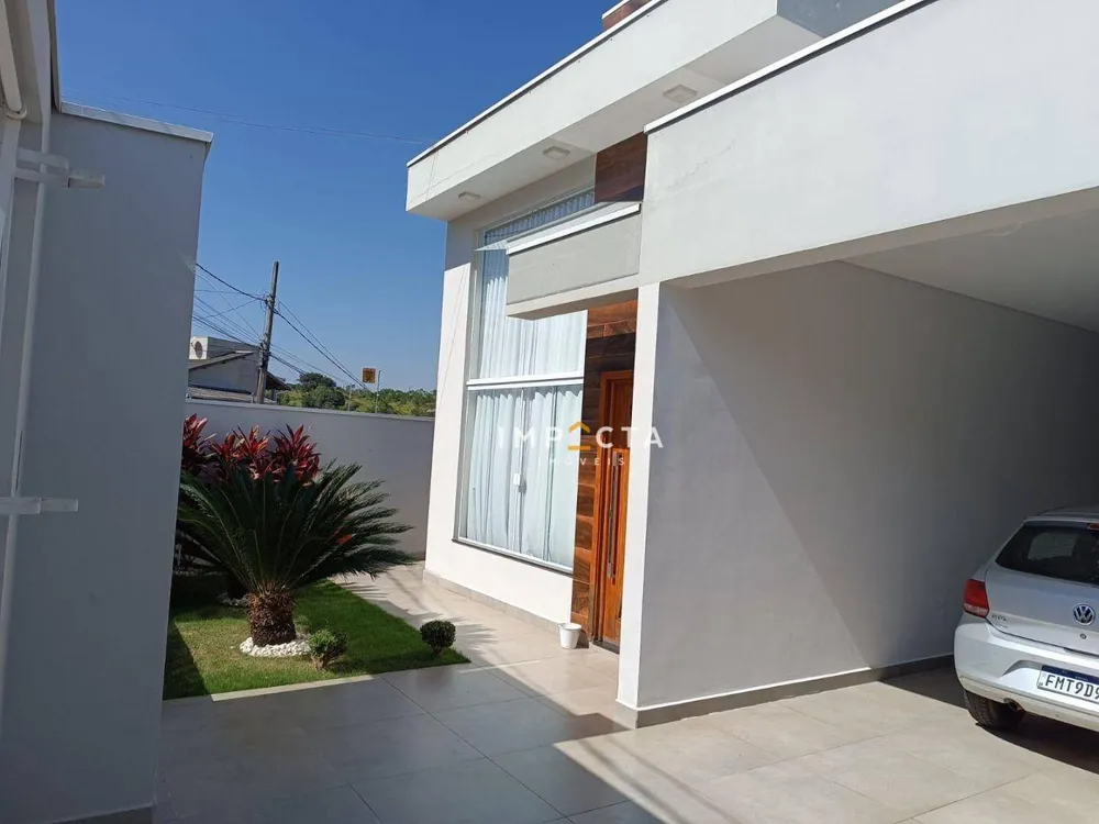Casa, 3 quartos, 255 m² - Foto 2