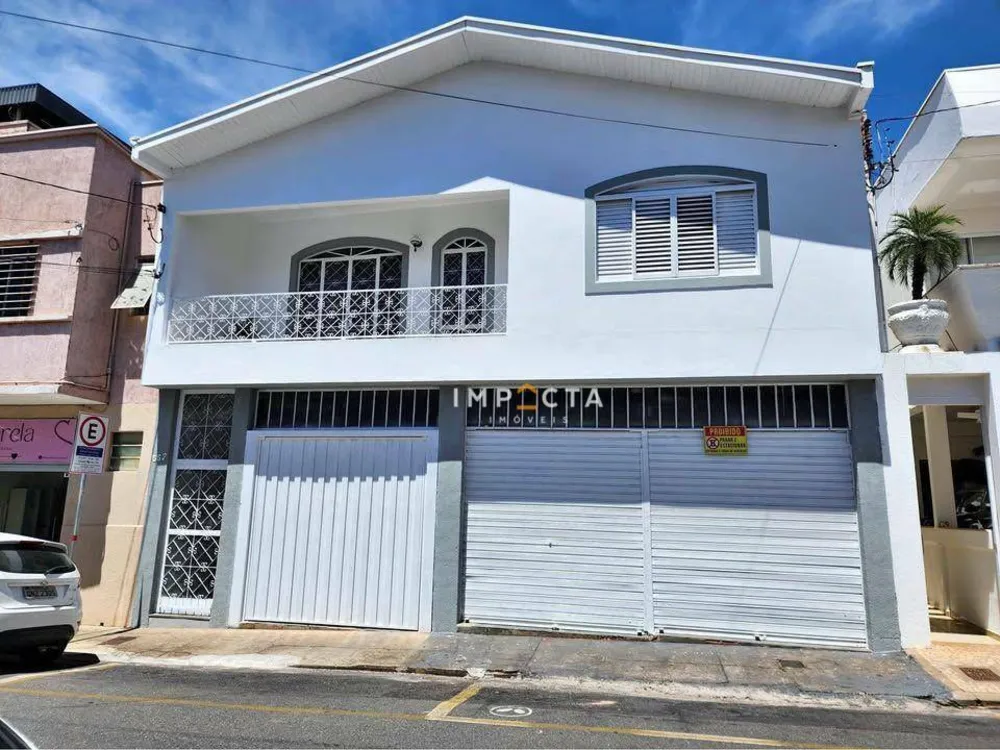 Casa, 4 quartos, 330 m² - Foto 1