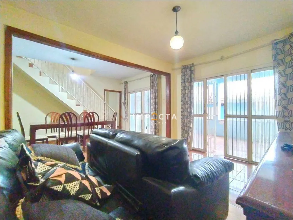Sobrado, 4 quartos, 180 m² - Foto 2