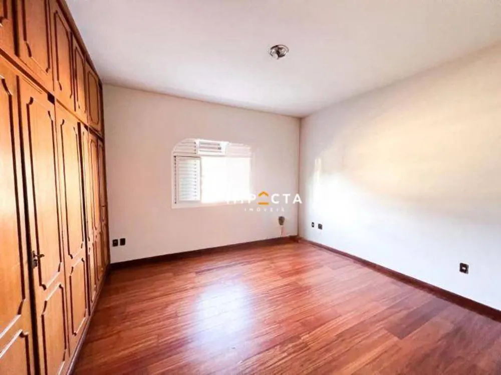 Casa, 4 quartos, 284 m² - Foto 4