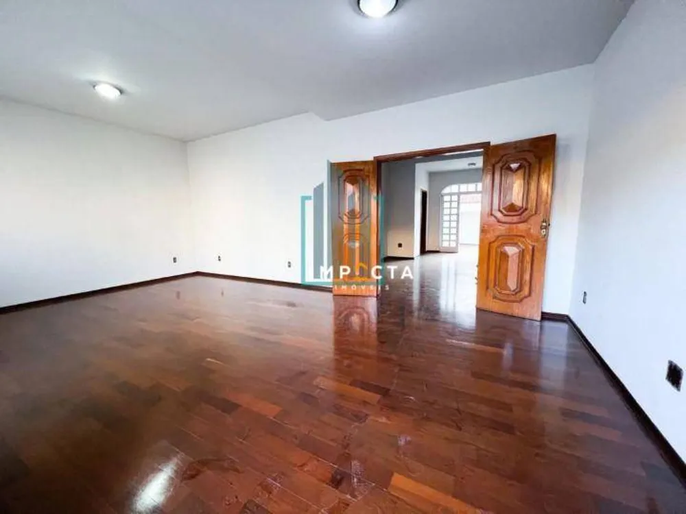 Casa, 4 quartos, 284 m² - Foto 9