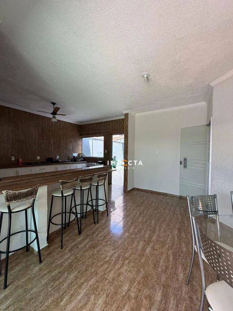 Casa, 3 quartos, 216 m² - Foto 9